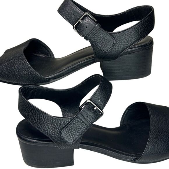 Eileen Fisher - Block Heeled Sandals, Strappy, Pebbled Leather - Size 8, Black - Picture 11 of 14